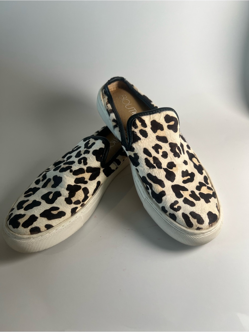 BOUTIQUE BY CORKY'S Abbott Slip-On Animal Print Fur Mules Shoes - Size 8